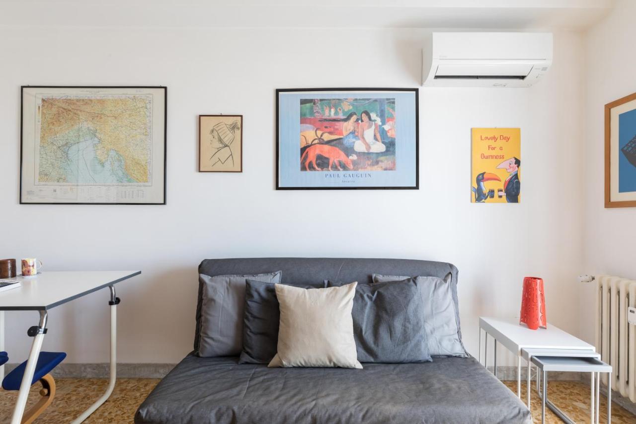 Amoretti Apartment, 6 Persone, 3 Camere, 2 Bagni, Balcone, Wi-fi, Metro B Monti Tiburtini Appartement