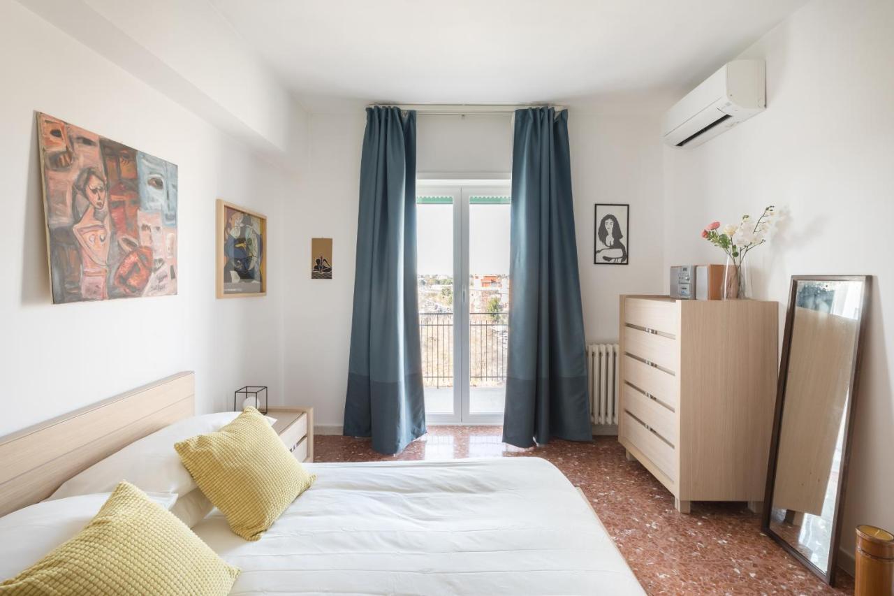Amoretti Apartment, 6 Persone, 3 Camere, 2 Bagni, Balcone, Wi-fi, Metro B Monti Tiburtini Appartement