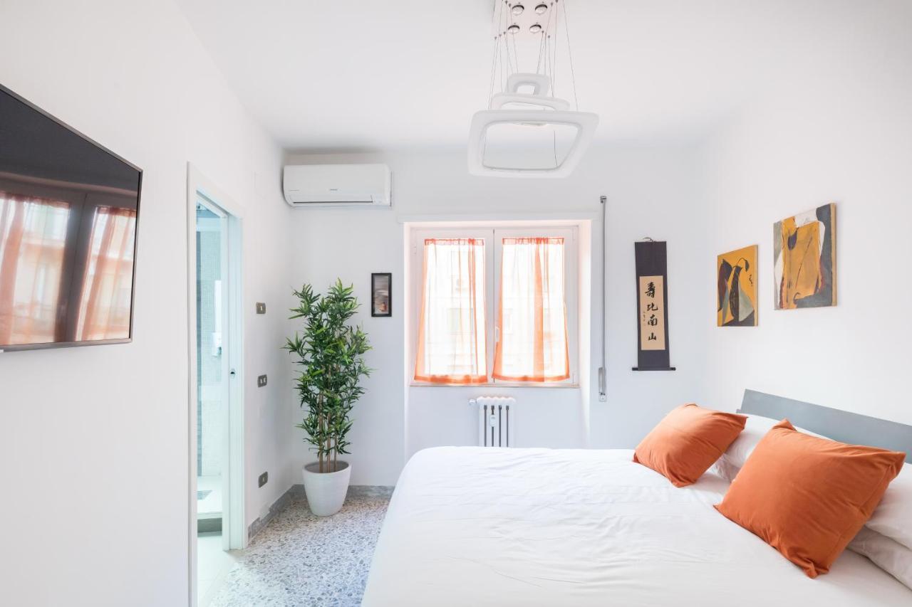 Amoretti Apartment, 6 Persone, 3 Camere, 2 Bagni, Balcone, Wi-fi, Metro B Monti Tiburtini Appartement Rome