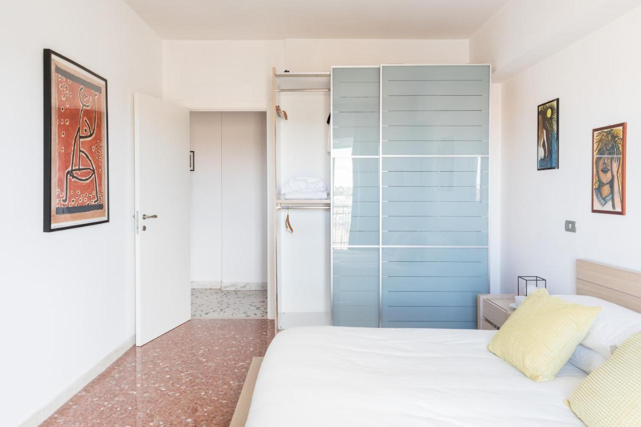 Amoretti Apartment, 6 Persone, 3 Camere, 2 Bagni, Balcone, Wi-fi, Metro B Monti Tiburtini Appartement